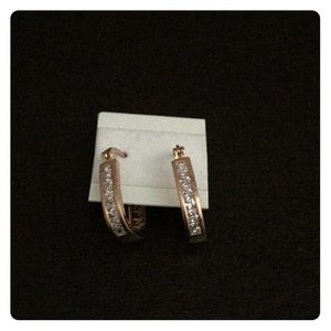 NWT👌🏻 earnings!